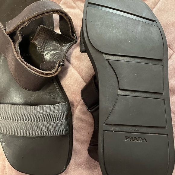 Prada by Ilga Mens Leather and Fabric Strap Sandals. Size US 9.5 - Picture 4 of 6
